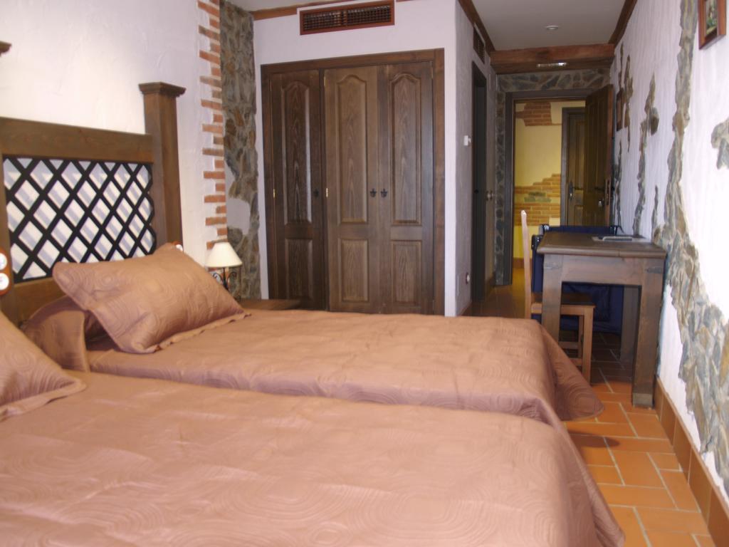 Hotel Rural El Rocal Ledesma Ruang foto